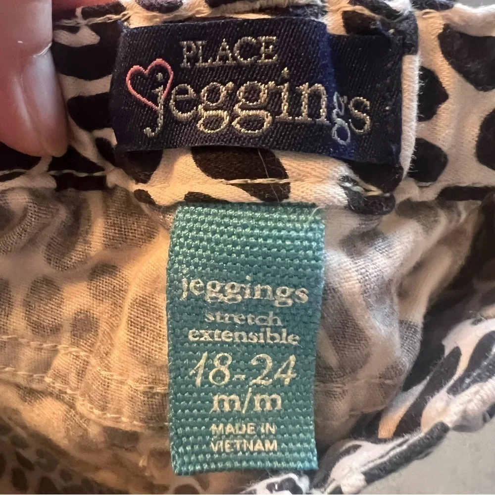 Children’s Place Animal Print Jeggings Baby Girls 18-24 months Leopard Jeans